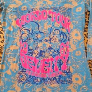 SEVEN7 size Medium 1/2 Sleeve top